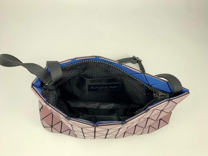 Picture of Issey Miyake Handbags _SKUfw212202694fw
